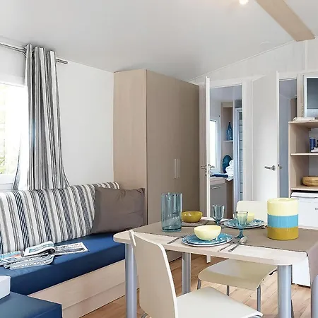 2 Bedroom Stunning In Tatil Evi Hvide Sande